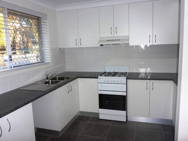 3/458 Kemp Street, Lavington NSW 2641
