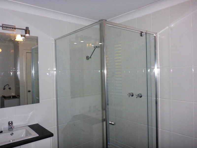 3/458 Kemp Street, Lavington NSW 2641
