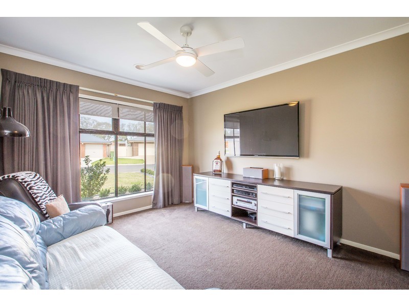 3 Britton Court, Jindera NSW 2642