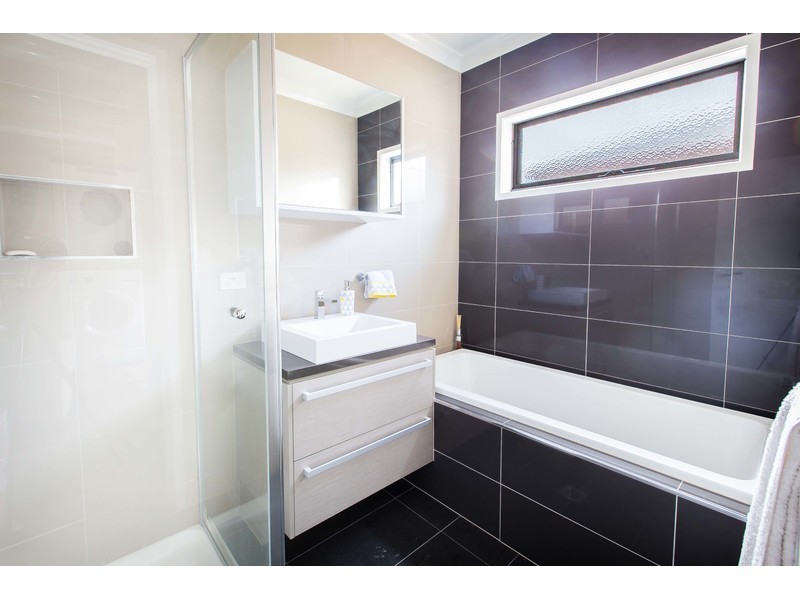 3 Britton Court, Jindera NSW 2642