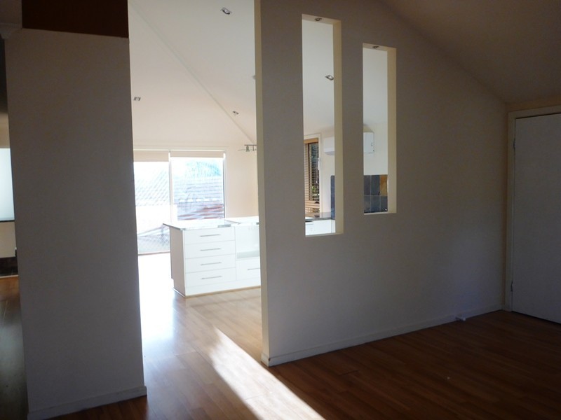 43 Kurrajong Crescent, West Albury NSW 2640