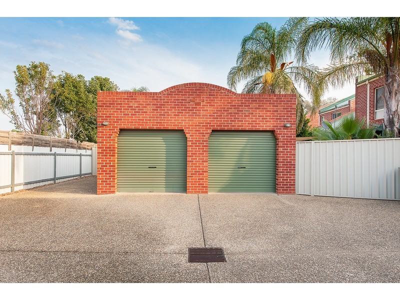 1/546 Kotthoff Street, Lavington NSW 2641