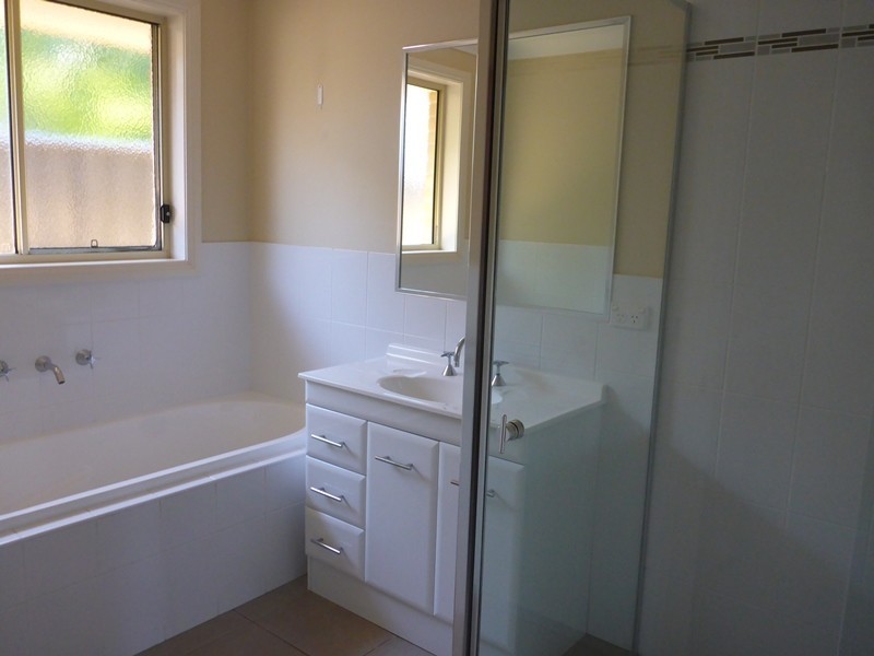 43 Whitebox Circuit, Thurgoona NSW 2640