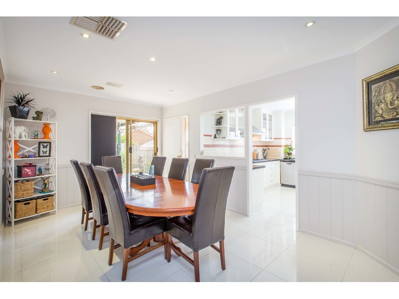 7B Hamilton Valley Court, Lavington NSW 2641