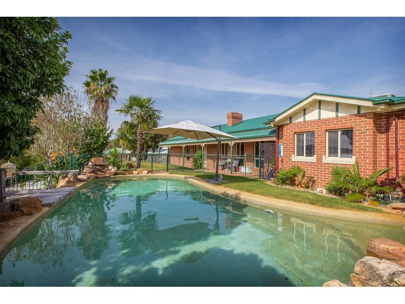 7B Hamilton Valley Court, Lavington NSW 2641