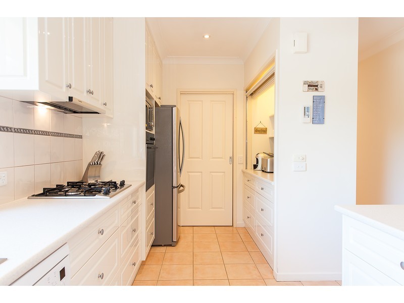 10 Paton Close, Thurgoona NSW 2640