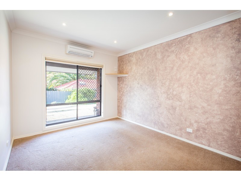 2/126 Benyon Street, East Albury NSW 2640