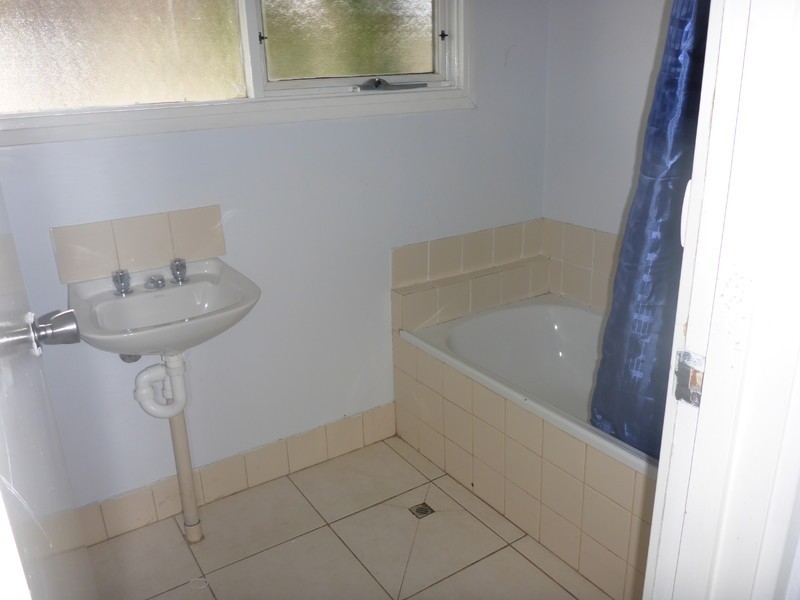 570 Resolution Street, Lavington NSW 2641