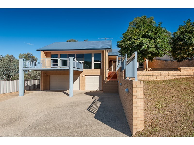 17a Florence Crescent, West Albury NSW 2640