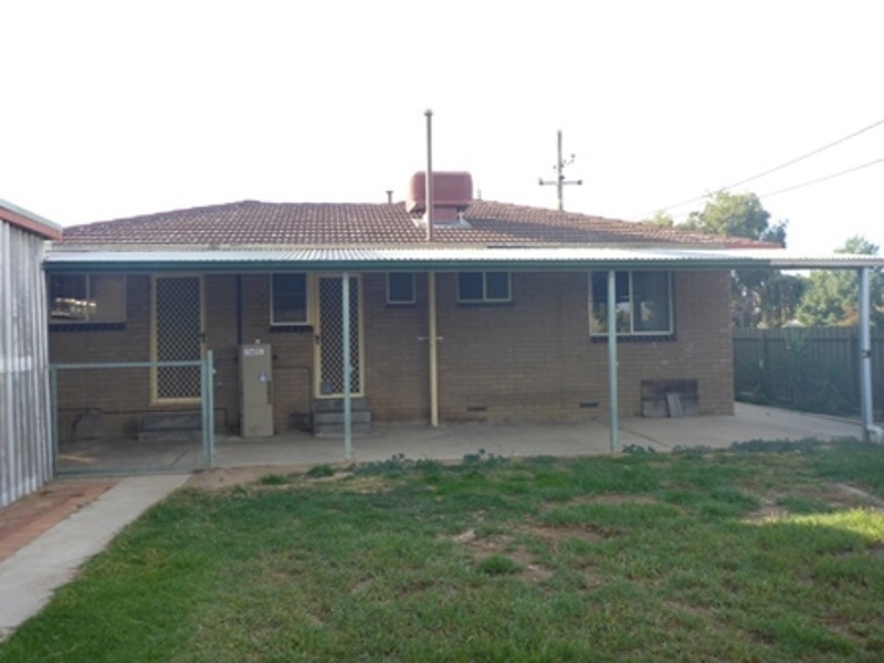 121 Union Road, North Albury NSW 2640
