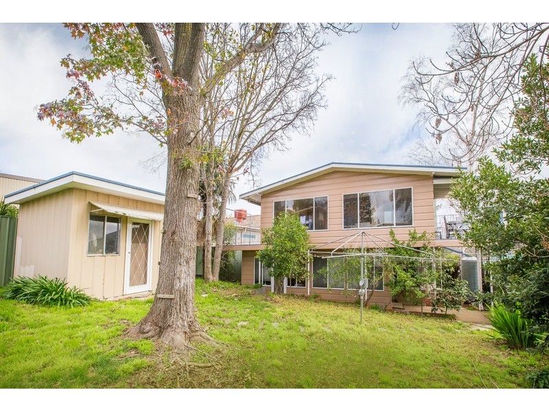 590 Electra Street, East Albury NSW 2640