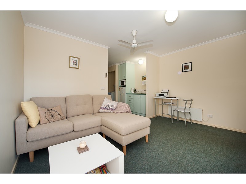 4/7 Severin Court, Thurgoona NSW 2640