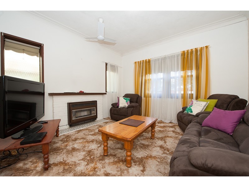 452 McDonald Road, Lavington NSW 2641