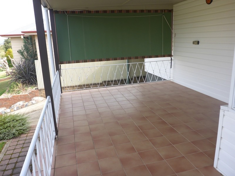 236 Bernhardt Street, East Albury NSW 2640