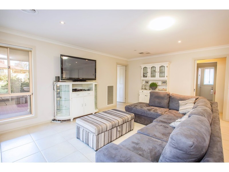 29 Winnell Court, Thurgoona NSW 2640