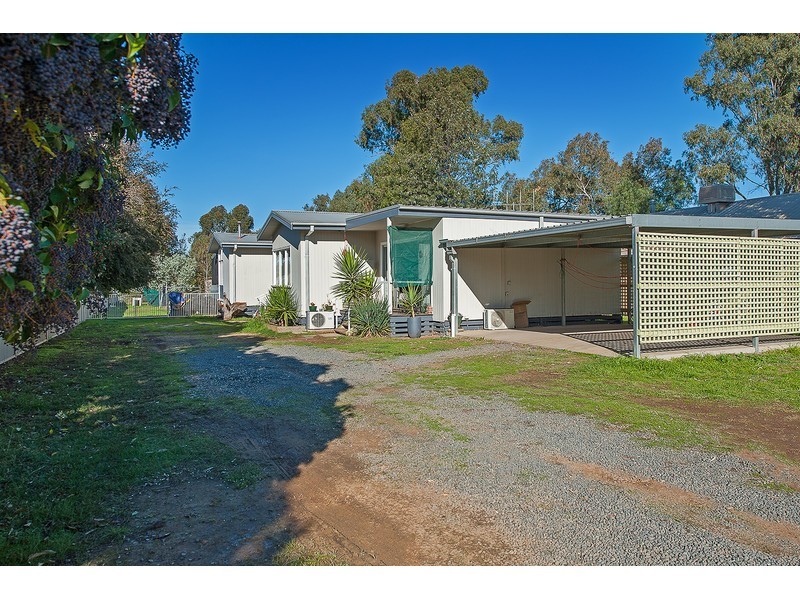 148 Clarke Street, Howlong NSW 2643