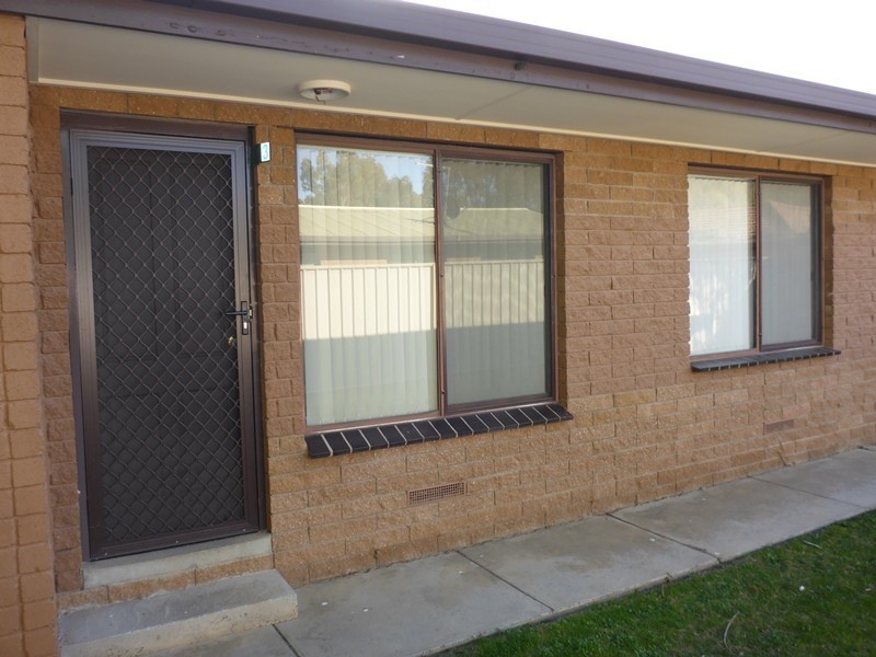 3/382 Kaitlers Road, Lavington NSW 2641