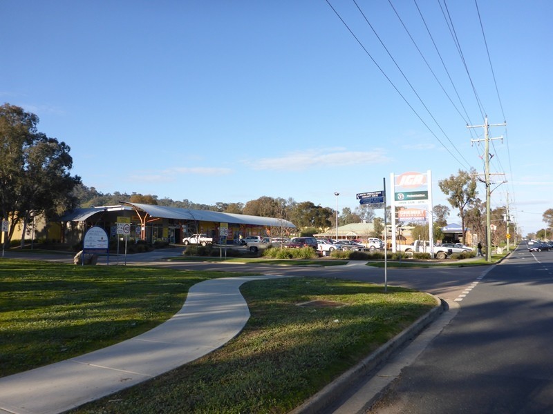 3/382 Kaitlers Road, Lavington NSW 2641