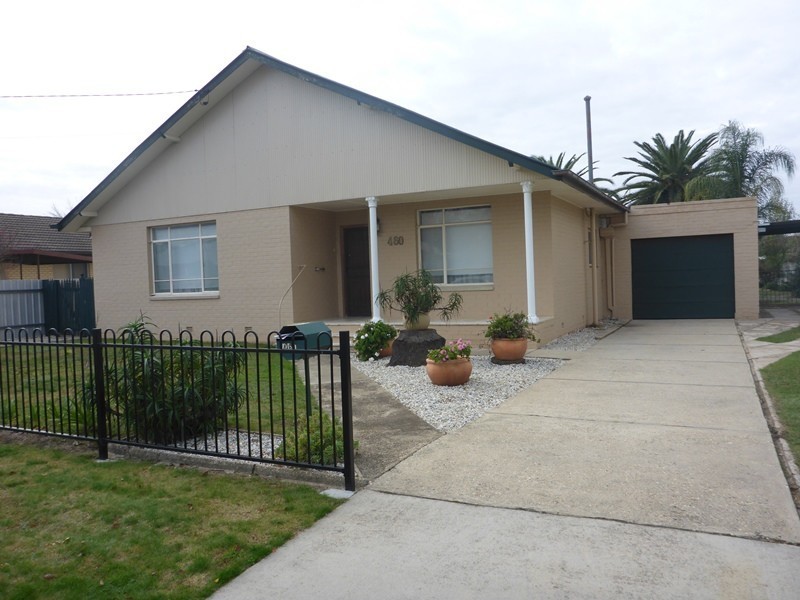 460 Bownds Street, Lavington NSW 2641