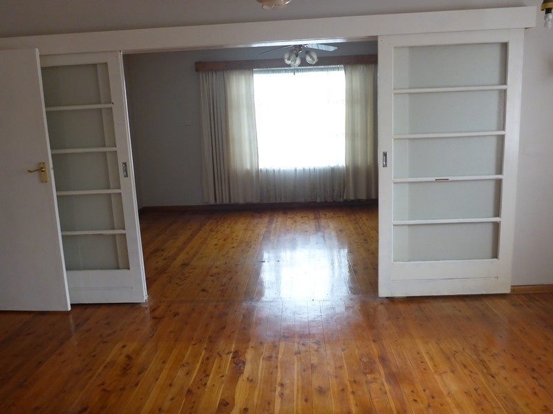 460 Bownds Street, Lavington NSW 2641