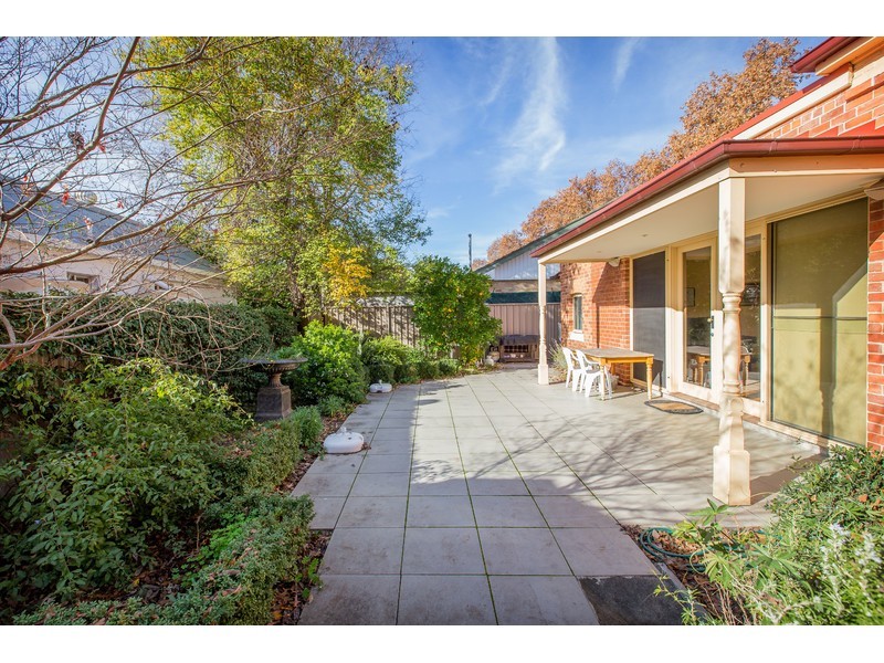 542 Thurgoona Street, Albury NSW 2640