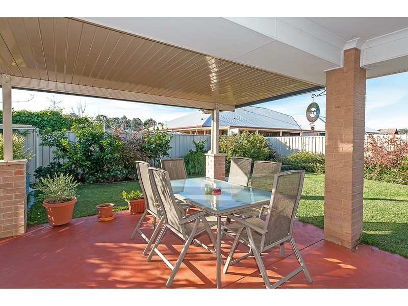 15 Britton Court, Jindera NSW 2642