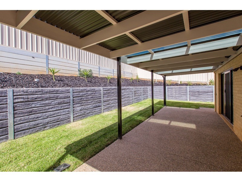 27 Victoria Cross Parade, Wodonga VIC 3690