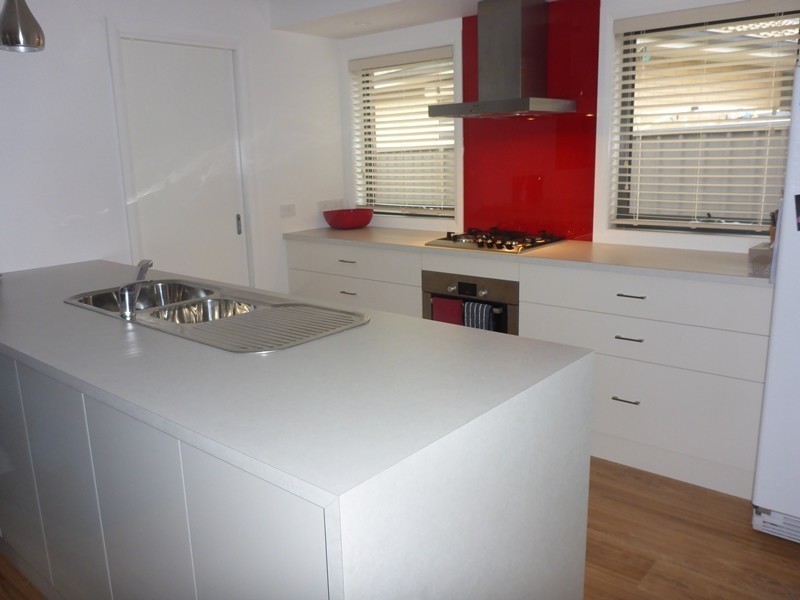 17 Tabletop Court, Thurgoona NSW 2640