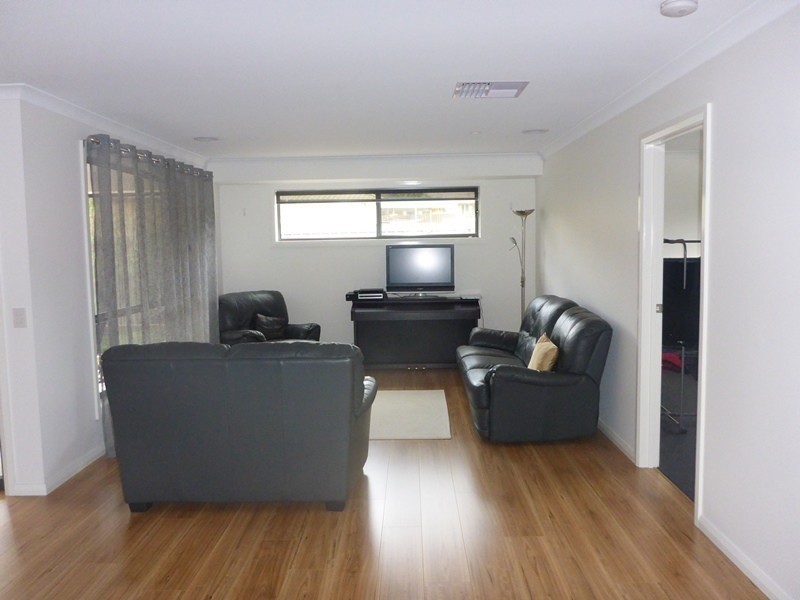 17 Tabletop Court, Thurgoona NSW 2640