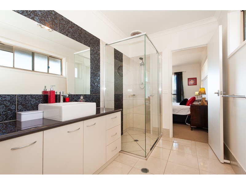 9 Billson Place, Glenroy NSW 2640