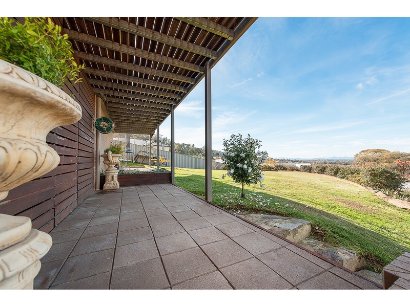 9 Billson Place, Glenroy NSW 2640