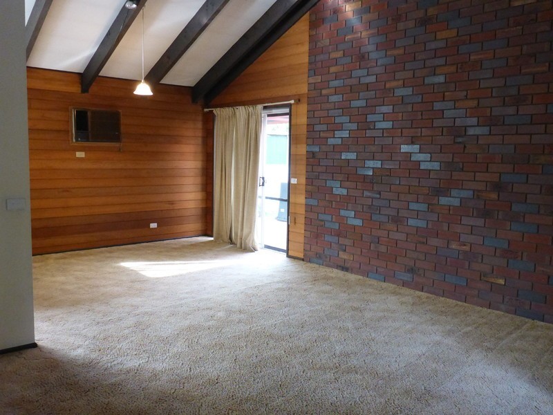 371A Dick Road, Lavington NSW 2641