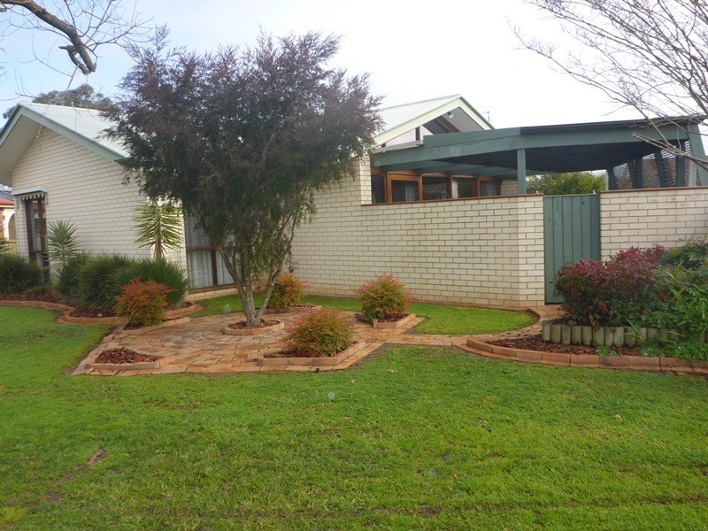 1/10 John Court, North Albury NSW 2640
