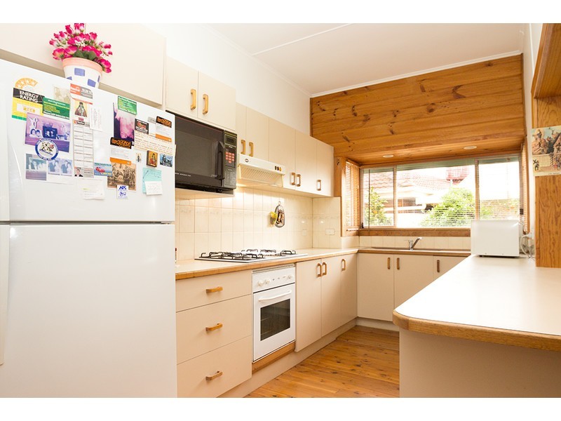 10 Balfour Street, Culcairn NSW 2660