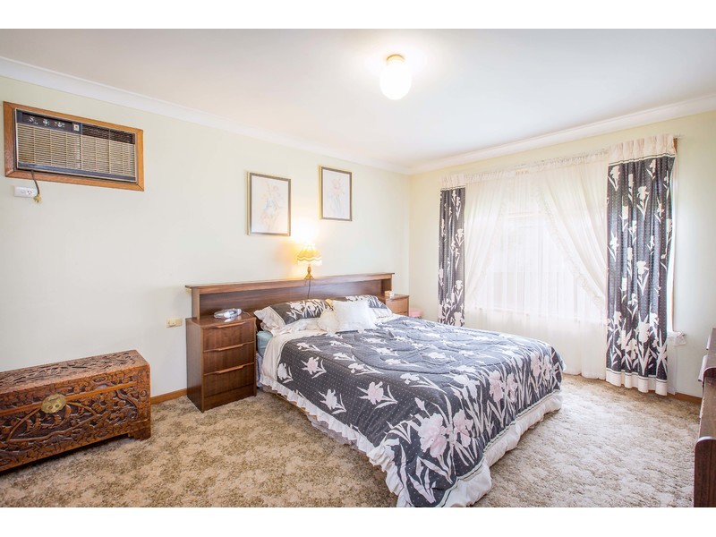914 Clinton Avenue, West Albury NSW 2640
