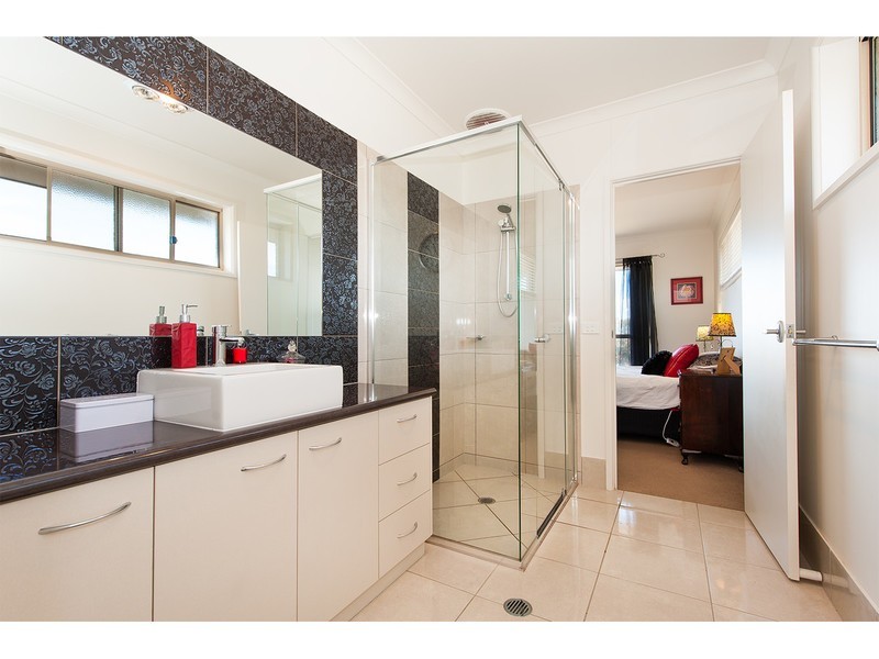 9 Billson Place, Glenroy NSW 2640