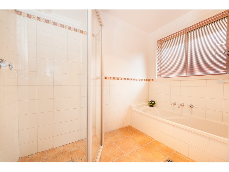 1/22 Ibis Close, East Albury NSW 2640