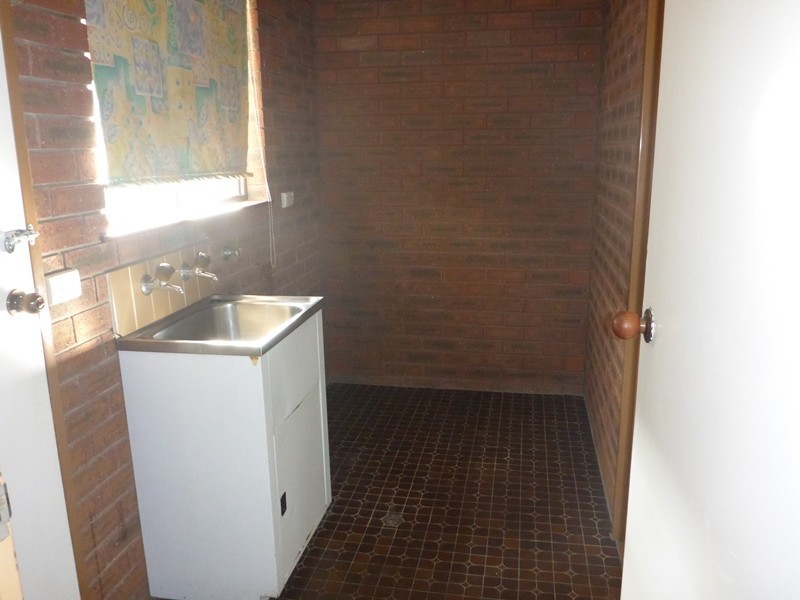 17/595 Webb Street, Lavington NSW 2641