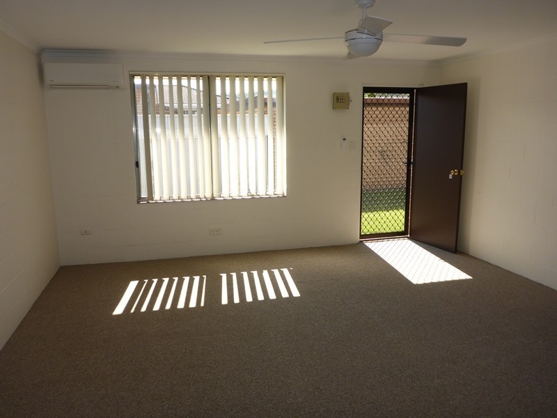 1/631 Storey Street, Lavington NSW 2641