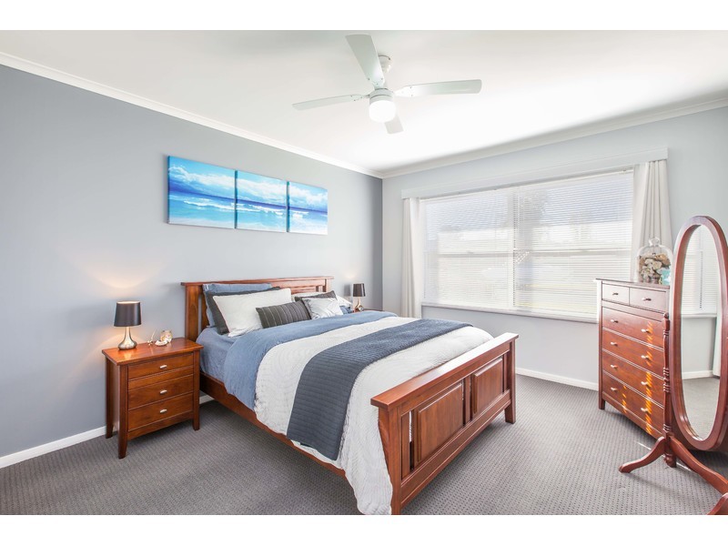 392 Elton Court, Lavington NSW 2641