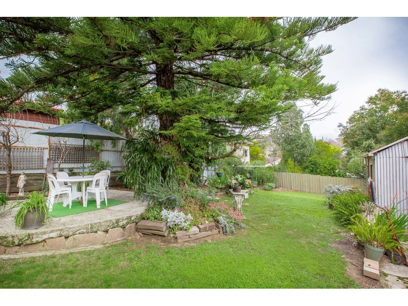 227 Bernhardt Street, East Albury NSW 2640
