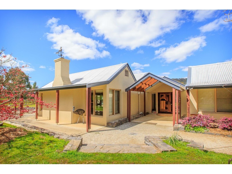 204 Splitters Creek Road, Splitters Creek NSW 2640