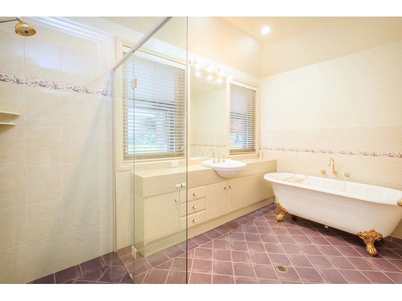 204 Splitters Creek Road, Splitters Creek NSW 2640