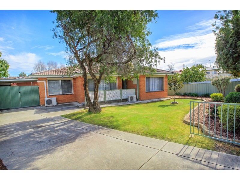 431 Schubach Street, East Albury NSW 2640