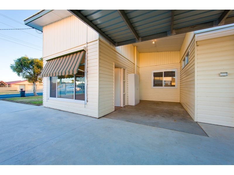 434 Douglas Road, Lavington NSW 2641