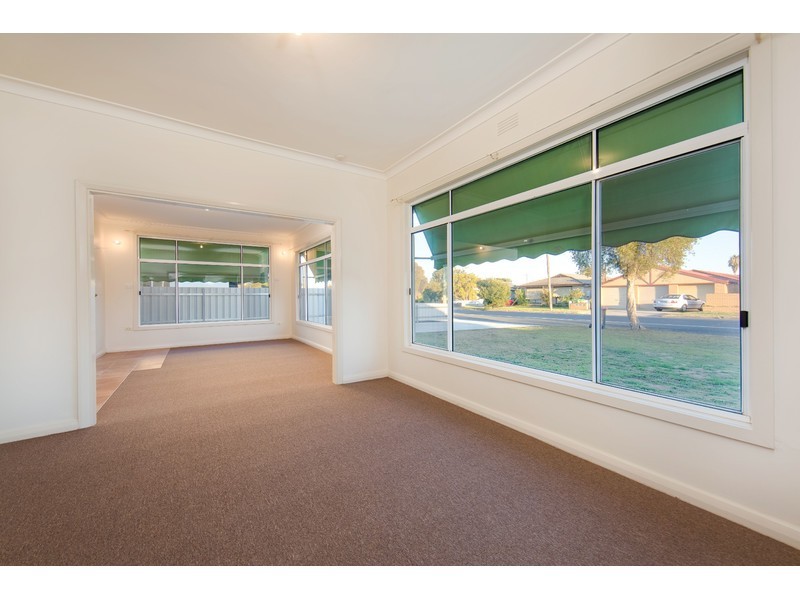 434 Douglas Road, Lavington NSW 2641