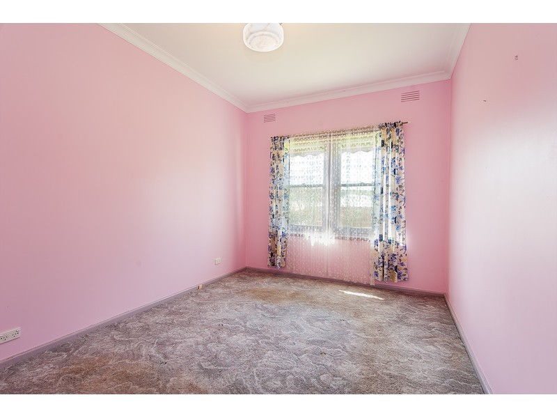 591 Livermore Street, Lavington NSW 2641