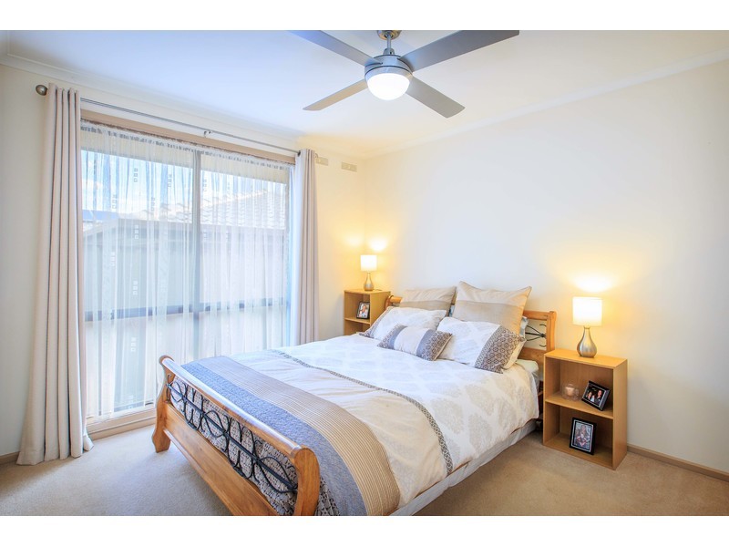18 Sans Souci Drive, Wodonga VIC 3690