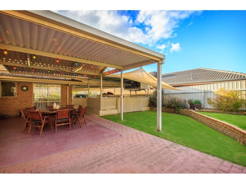 18 Sans Souci Drive, Wodonga VIC 3690