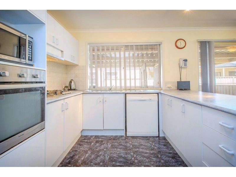 8 Iron Way, Wodonga VIC 3690